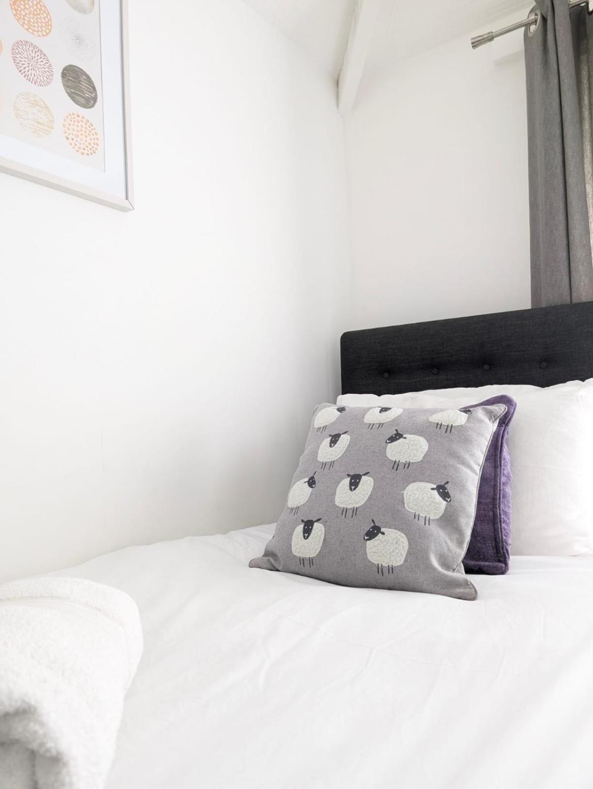 3Br-St Johns Hse-Free Parking-Workers-Kitchen-Wifi-Dog Friendly Apartamento Doncaster Exterior foto