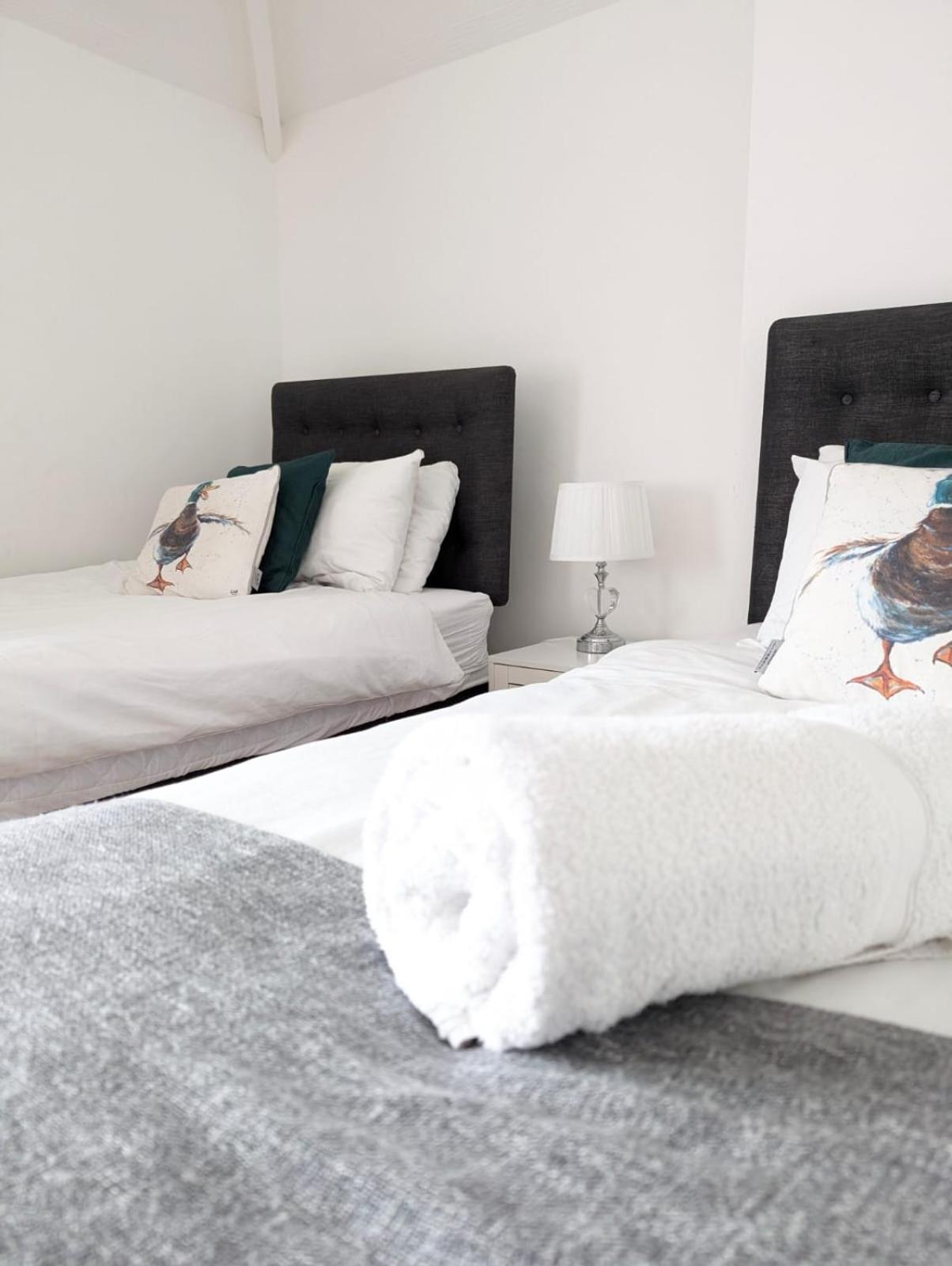 3Br-St Johns Hse-Free Parking-Workers-Kitchen-Wifi-Dog Friendly Apartamento Doncaster Exterior foto