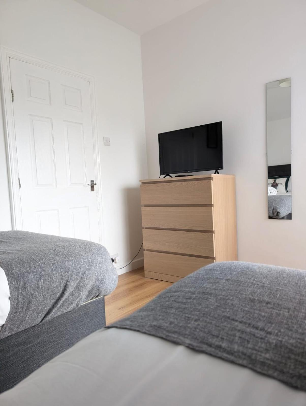 3Br-St Johns Hse-Free Parking-Workers-Kitchen-Wifi-Dog Friendly Apartamento Doncaster Exterior foto