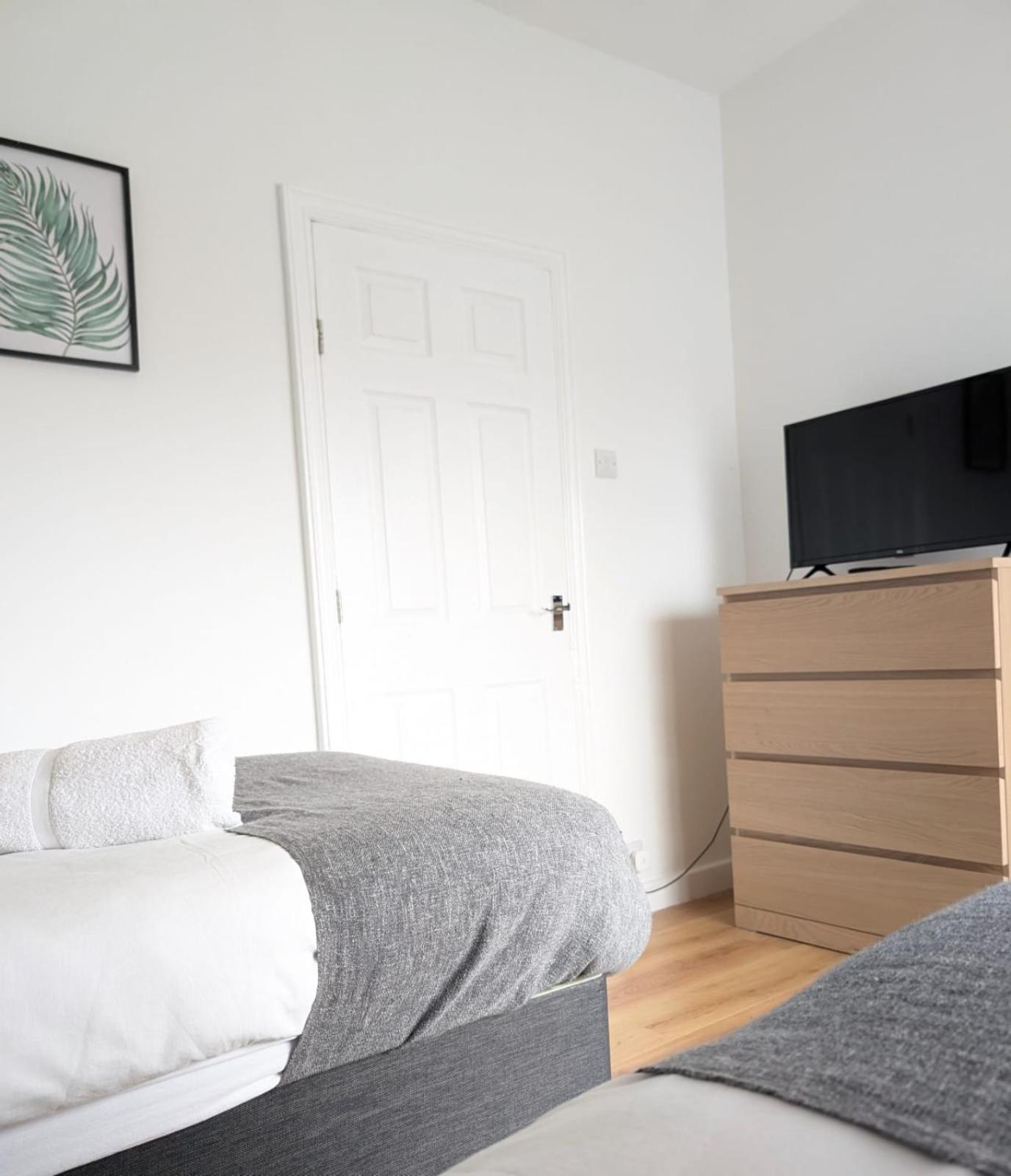 3Br-St Johns Hse-Free Parking-Workers-Kitchen-Wifi-Dog Friendly Apartamento Doncaster Exterior foto